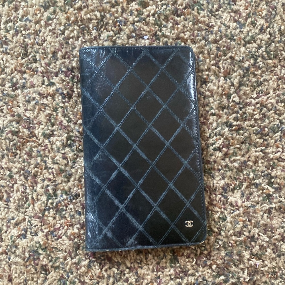 Authentic chanel wallet